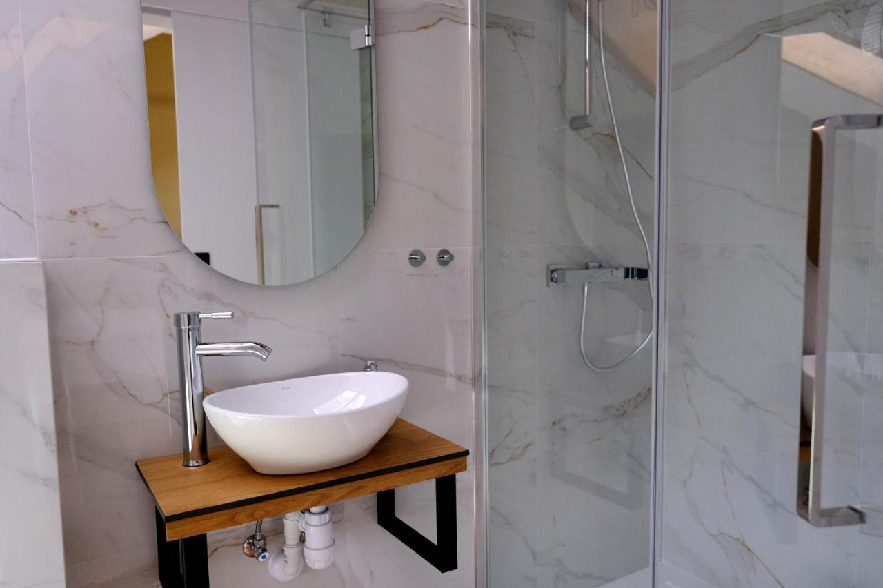 Orkana House ออลชติน ภายนอก รูปภาพ